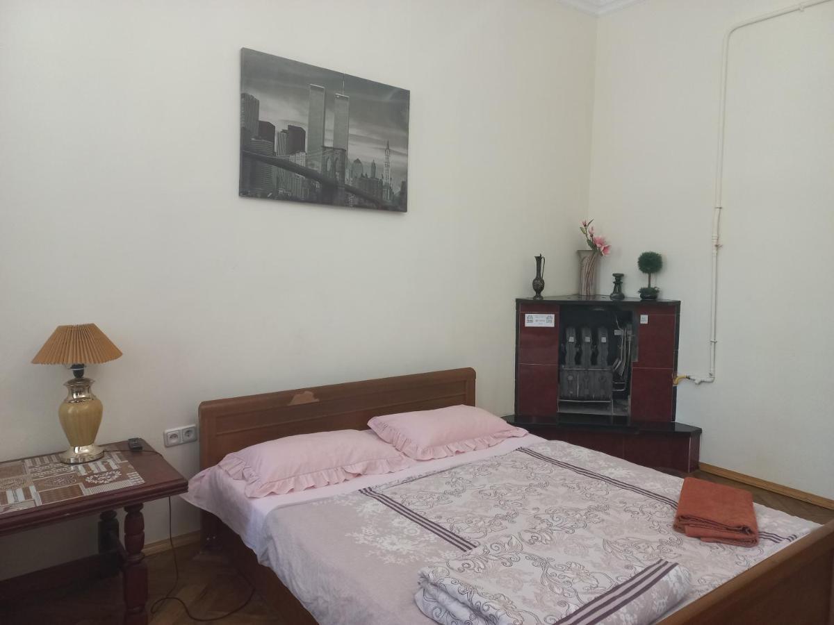 Apartamento Затишна Оселя Leópolis Exterior foto