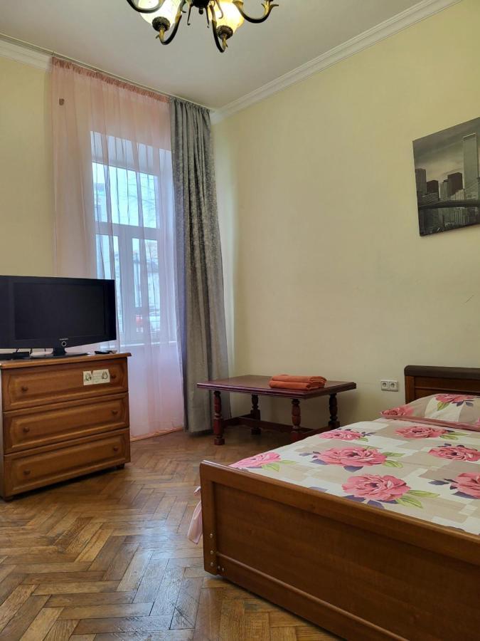Apartamento Затишна Оселя Leópolis Exterior foto